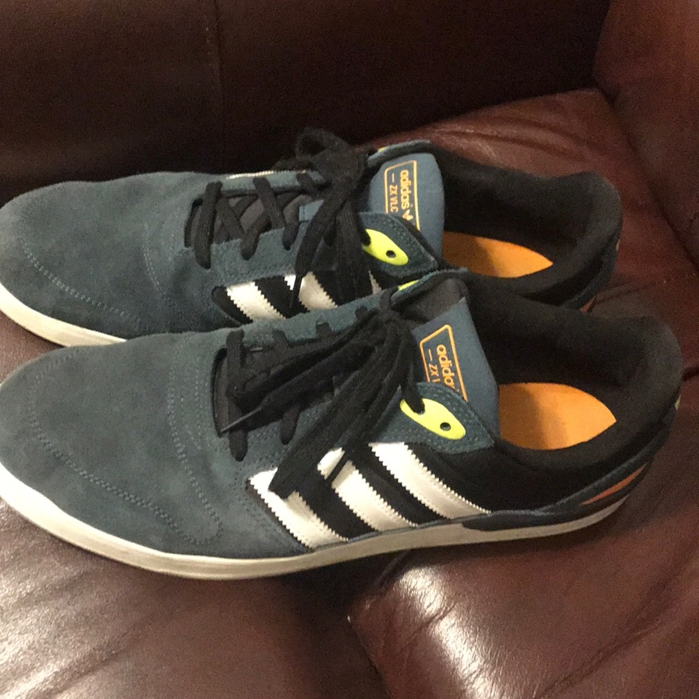 Adidas ZX-VLC Blue Suede shoes
